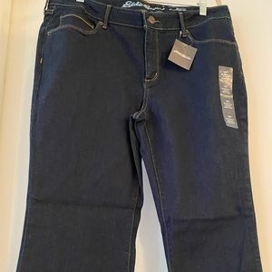 Eddie Bauer Slightly Curvy Bootcut Dark Rinse 16P